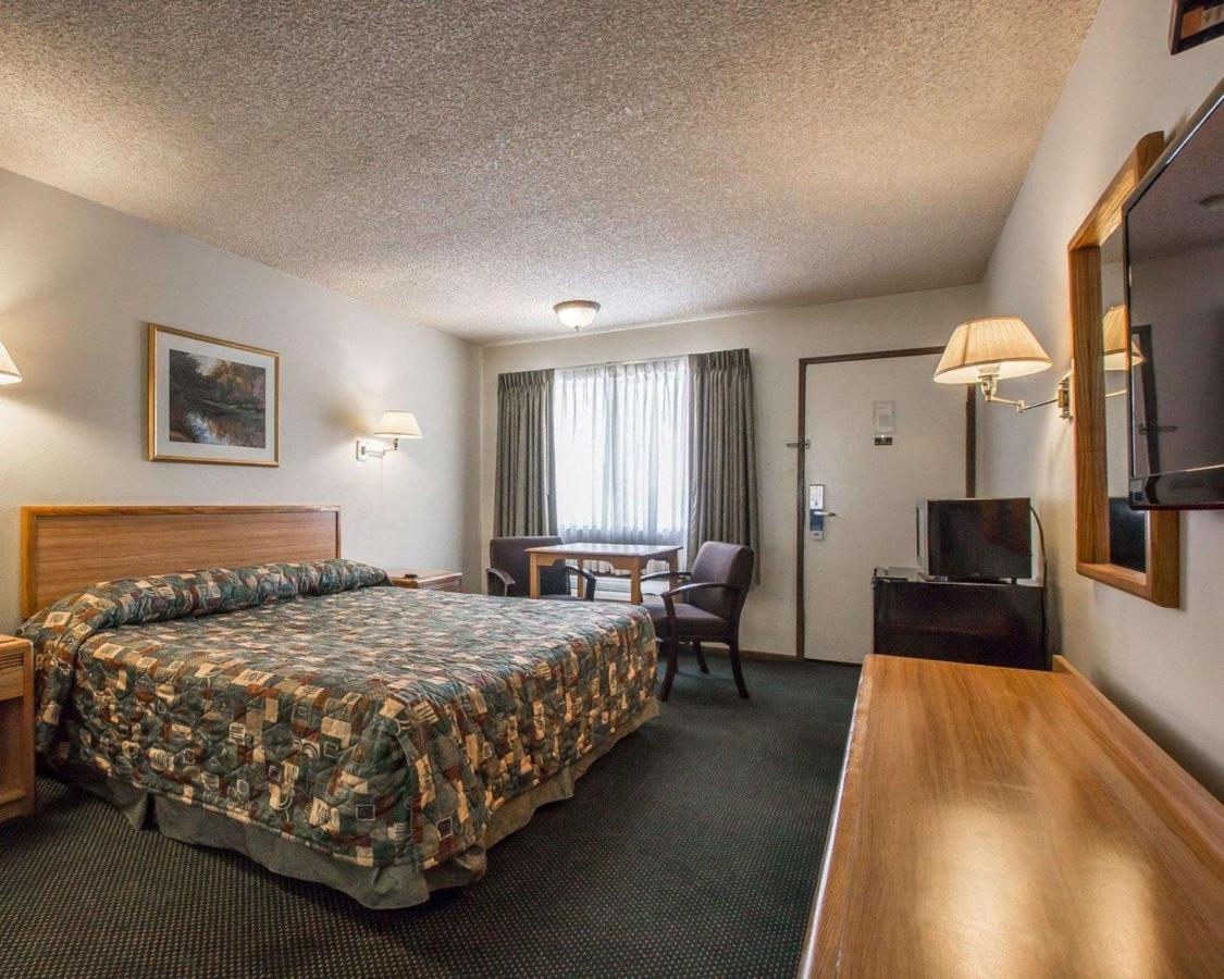Palm Inn Hotel Near Tyler Mall Риверсайд Экстерьер фото