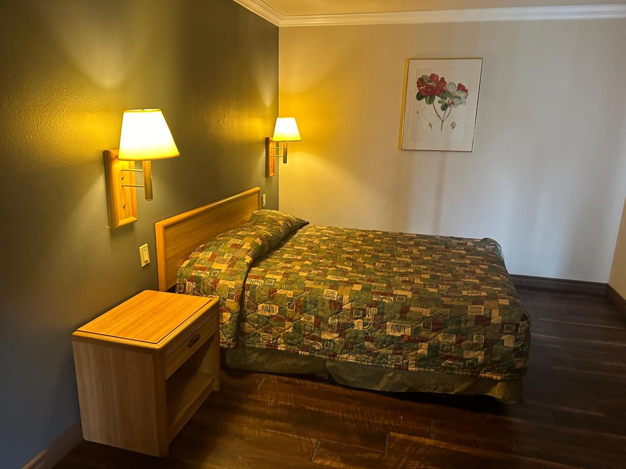 Palm Inn Hotel Near Tyler Mall Риверсайд Экстерьер фото